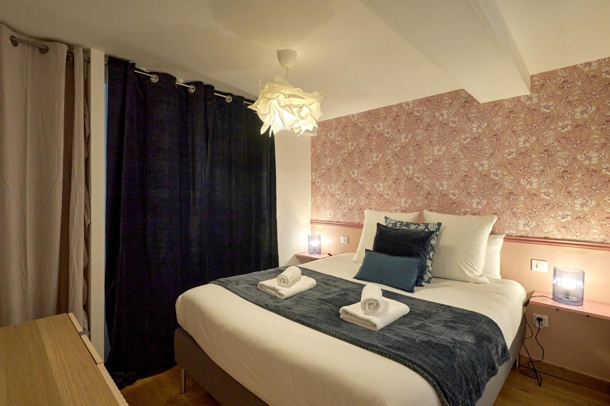 Le Madeleine Chez Les M By Primo C0Nciergerie Apartment Nevers Bagian luar foto